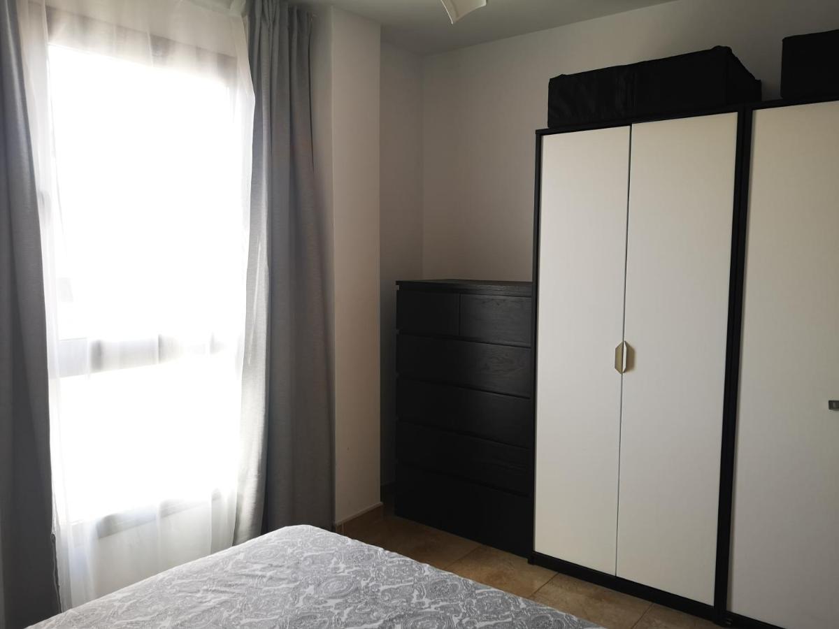 Modern House With 2 Bedrooms Near The Beach Castillo del Romeral Eksteriør bilde