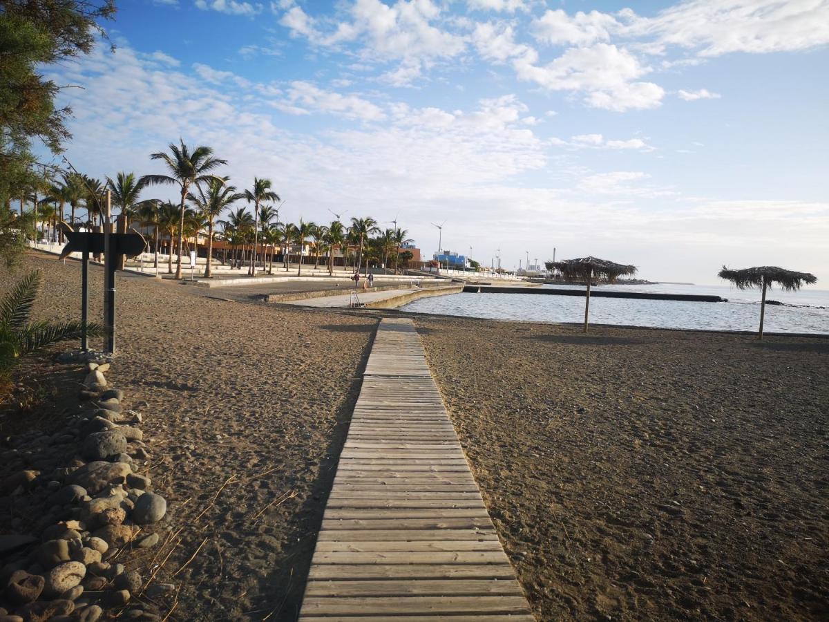 Modern House With 2 Bedrooms Near The Beach Castillo del Romeral Eksteriør bilde