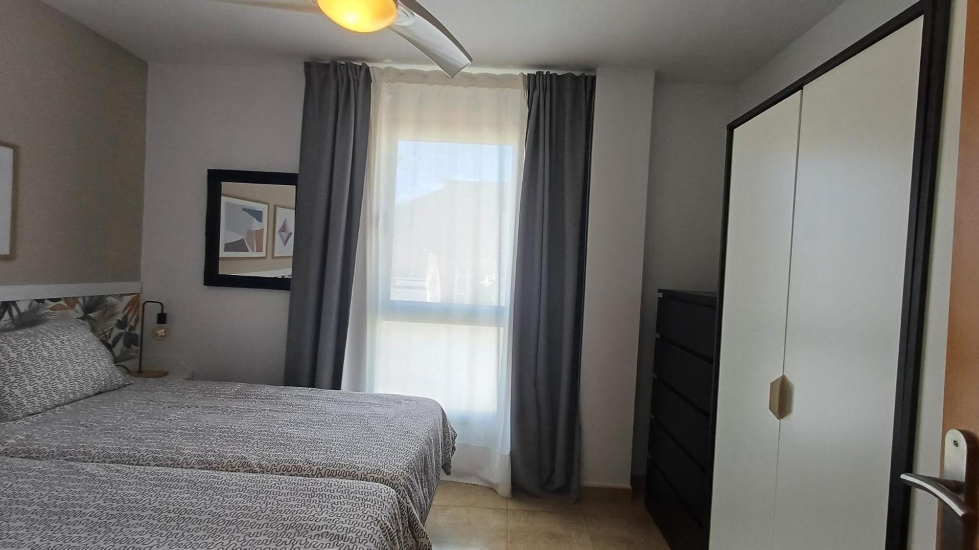 Modern House With 2 Bedrooms Near The Beach Castillo del Romeral Eksteriør bilde